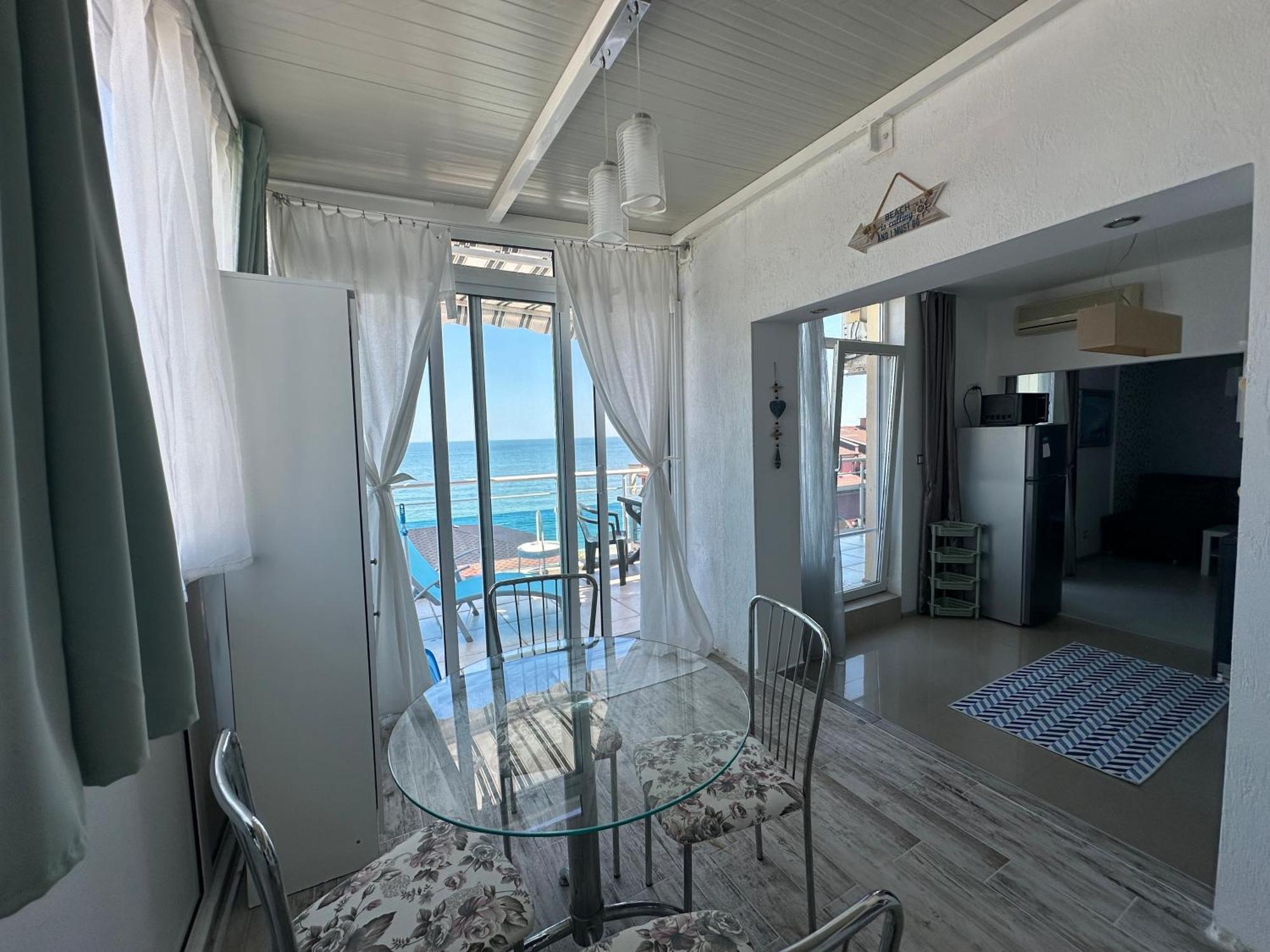 Oazis Apartment